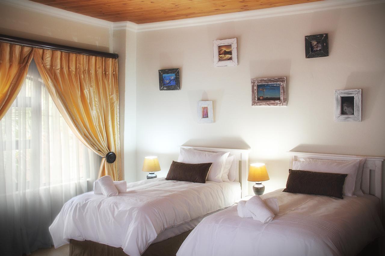 Belle Vue Guesthouse Hartbeespoort Exterior photo